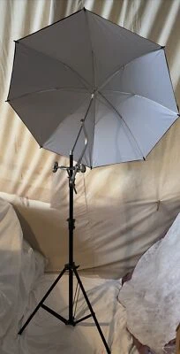 Soporte Reflectasol Deluxe So Studio Paraguas Negro Plata 7’3” Soporte de Luz Foto 1 de 4