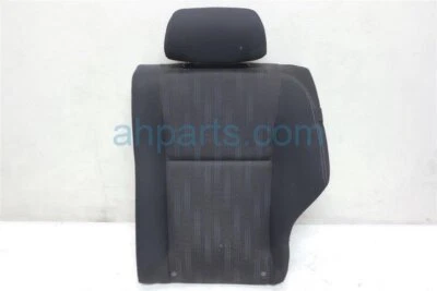 Toyota Corolla S 2012-2013 parte superior del asiento izquierdo del conductor trasero - tela negra Foto 1 de 4