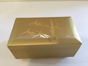 Vintage Otagiri Gold Bambus Spieluhr, The Look of Love, 5" x 3" x 2/2" hoch - Bild 1 von 7