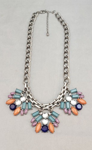 VETEMENTS Collana Bavaglino Multicolore Finto Cristallo Colore Blu Arancione Grosso Argento