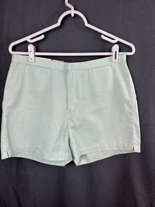 NWT Tommy Hilfiger Shorts Mint Size 10 Flat Front Women’s - Picture 1 of 6