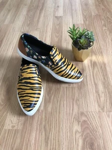 Coach Tiger Print Shoes Sneakers Leather Orange Black Q8178 Womens SZ 8.5B C103 - Picture 1 of 12