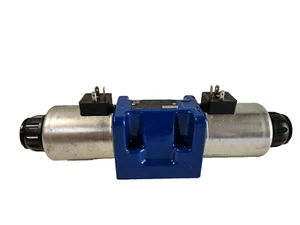 Rexroth R901326402 Valvola direzionale 4WE10E34-50/EG24N9K4/M - Foto 1 di 2
