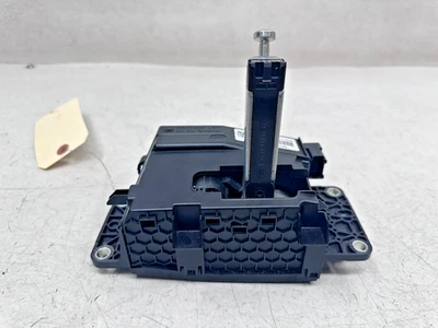 14-15 JEEP GRAND CHEROKEE CONSOLE TRANSMISSION GEAR SHIFTER ASSY, OEM LOT3632 - Image 1 of 4