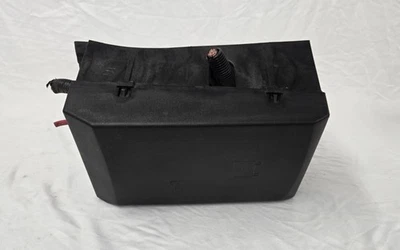 2010-2014 Chevrolet Tahoe K1500 LTZ 5.3L Engine Fuse Box Relay Junction Module - Imagem 1 de 4