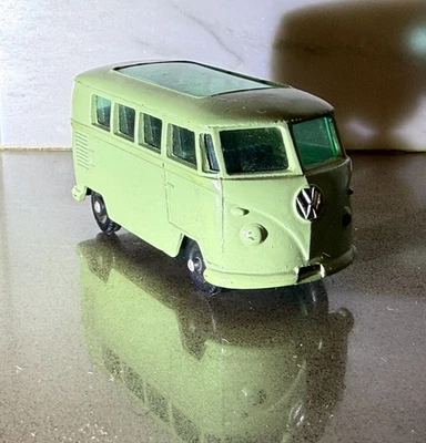 Vintage Matchbox Series No. 34 Volkswagen Caravette Green Lesney England-Minty - Image 1 of 4