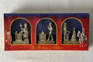 Set regalo Lesney Heritage of Britain 1985 vintage finitura oro figure pressofuse - Foto 1 di 8