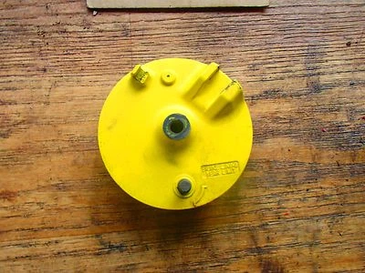 SUZUKI RM 250 1977? front brake plate I have more parts for this bike/others - Image 1 of 4