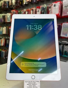 Apple iPad 6a Generazione - 32GB - Wi-Fi - Oro A1893 Funzionante - Foto 1 di 8