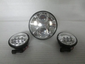 Harley Davidson Touring FL Softail Daymaker 7" LED Headlight with Passing Lamps - Picture 1 of 10