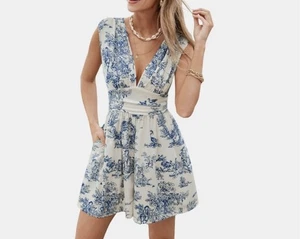 Cupshe Romper Blue and White Toile Print Wrap Shorts Size Small NWT - Picture 1 of 16