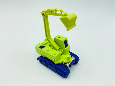 G1 SCAVENGER TRANSFORMERS (2L-71025) Cover