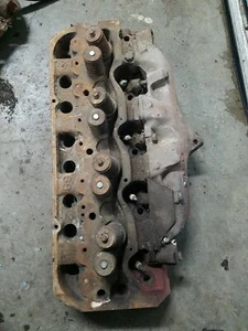 Cylinder Head 8-304A 1969-1980 IH SCOUT 216368R2 - Picture 1 of 6