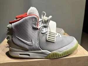 Brand New Nike Air Yeezy 2 NRG Pure Platinum 2012 508214 010 100% Authentic Sz10 - Picture 1 of 24