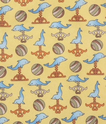 Corbata de cuello de seda amarilla acuática para hombre TANGO Playful Dolphin Beach Ball Foto 1 de 4