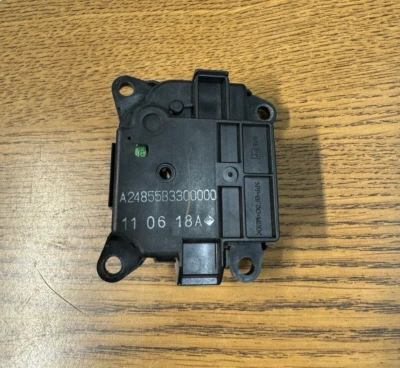 2011-2017 Infiniti QX56 QX80 Rear HVAC AC Heater Evaporator Actuator Motor OEM - Image 1 of 4