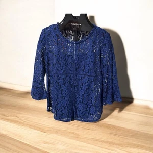 Liz Claiborne Women Overlay Floral Lace Lined Navy Top 3/4 Bell Sleeves Size M - Picture 1 of 6