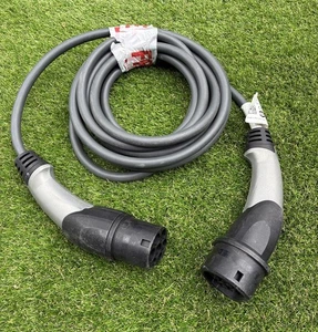 GENUINE BMW MINI F60 i3 i8 3 5 7 SERIES PUBLIC CHARGER CHARGING CABLE 32A TYPE 2 - Picture 1 of 3