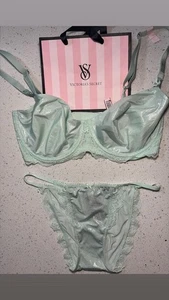 Victoria's Secret Dream Angels Blue Sparkle Bra Set 34DDD Bikini Panty Sz S NWT - Picture 1 of 6