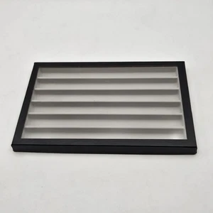 Vitrina de 6 ranuras de vidrio de terciopelo flocado gris vintage de 12" x 8" X 0,75" usada - Imagen 1 de 5