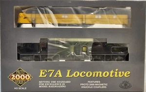 NOS Walthers HO Proto 2000 Chicago & North Western #5018B E7 Locomotive DCC Mars - Picture 1 of 7