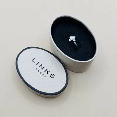 Links of London Splendour Ring 925 Silver 4-Point Star Size K / US 5.5 with Box - Image 1 of 4