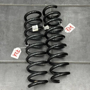 BMW F20 F21 Federn Hinten Fahrwerksfedern Hinterachse Schraubenfeder - Bild 1 von 13