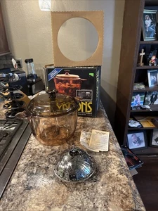 Visions 3 1/2 Qt. Covered Stew Pot/Steamer Basket L1ke N3w W/Box & Manual READ👇 - Picture 1 of 10