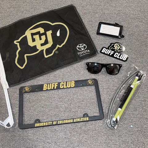 Colorado Buffaloes car flag, banner,license frame,sunglasses,magnet, luggage tag Cover
