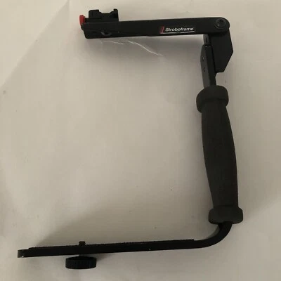 Stroboframe Professional QuickFlip 350 Flash Mount Handheld Flash Bracket - Image 1 of 4