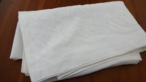 2 White large Organdy tablecloths - Picture 1 of 13