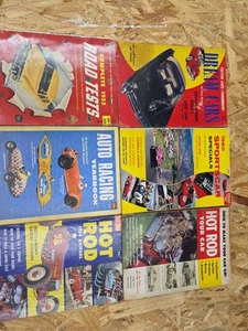 6 Hot Rod annual, Dream Car,Auto Racing Yearbook an more 1953 to 1960 - Bild 1 von 3