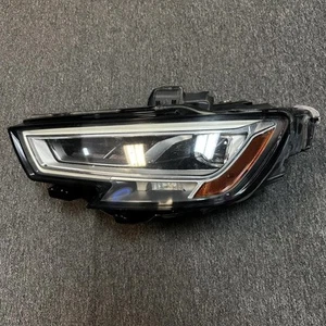 Audi A3 S3 RS3 Left OEM Head Lamp 2017-2020 Driver Side Led Headlight 60908 - Foto 1 di 10