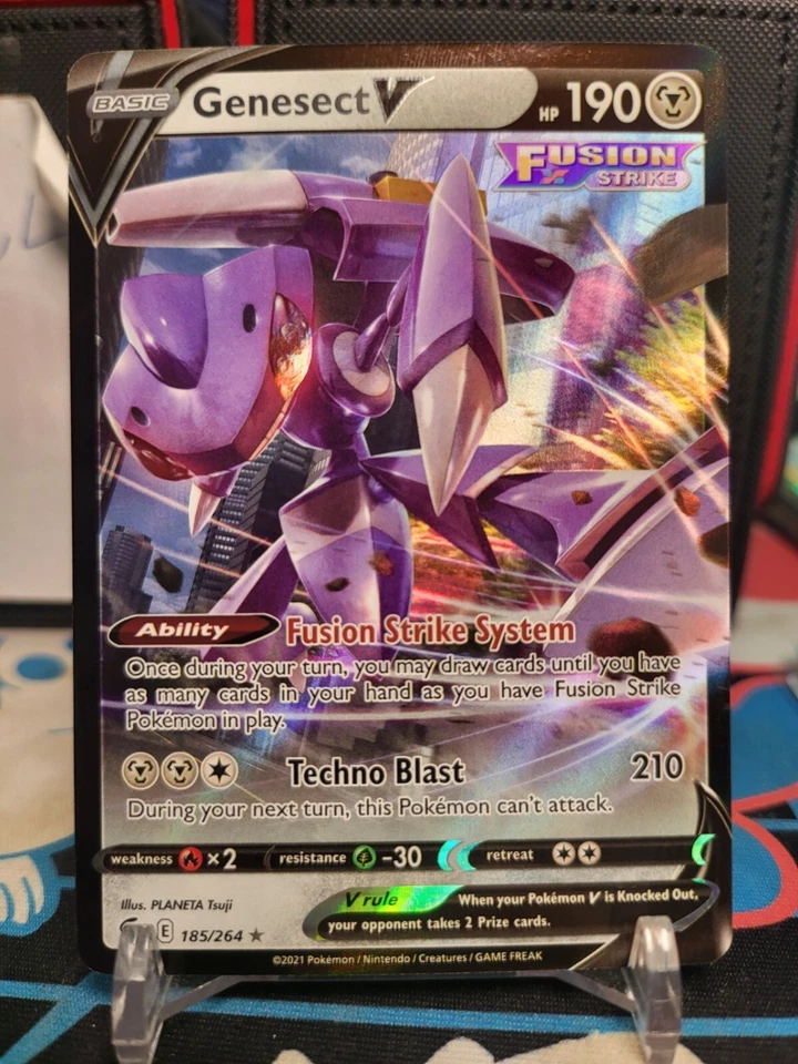 Genesect V 185/264 Swsh08: Fusion Strike Holo - Image 1 of 1