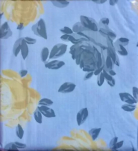 Laura Ashley Peva Flannel Back Vinyl Tablecloth 52” x 70" Rectangular, Juliette - Picture 1 of 2