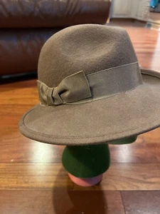 Classy Ladies Vintage Brown Wool Fedora Hat w/ Bow - Picture 1 of 6