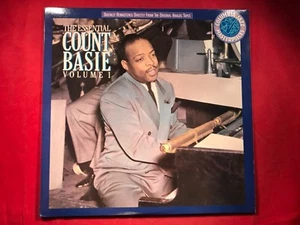 U-45 COUNT BASIE The Essential Volume 1 - PROMO - CJ 40608 - RECORD - JAZZ - Imagen 1 de 5