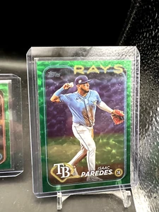 2024 Topps Serie 2 Isaac Paredes Lámina Verde SP #392 361/499 Tampa Bay Rays - Imagen 1 de 1