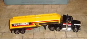 Camión cisterna de gasolina Peterbilt - Matchbox Convoy c1982 LESNEY - CY7 - EN CAJA - Imagen 1 de 9