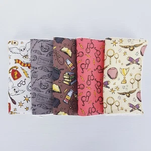 Baby Burp Cloths Harry Potter Prints x 5 Pack Toweling Backed Handmade New - Picture 1 of 18