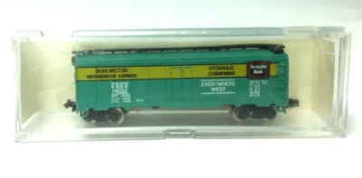 LIFE-LIKE N Scale  BURLINGTON Reefer Car 07720 - Image 1 of 4