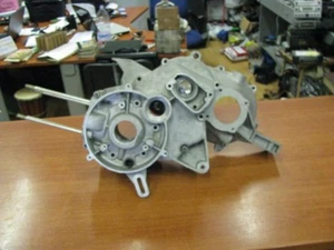 GIACENZA MAGAZZINO CARTER MOTORE PIAGGIO APE 601 ART. 221743 NUOVO - Foto 1 di 1