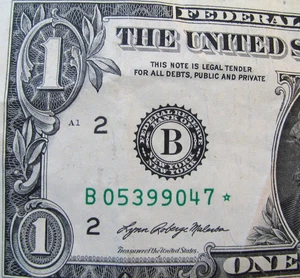 $1 One Dollar ☆ Star ☆ Note B 05399047  Rare Collectible US Currency - Picture 1 of 6