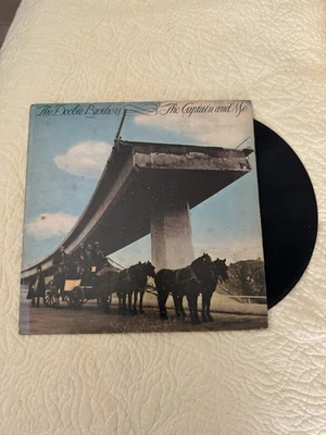 The Doobie Brothers ‎' The Captain And Me ' Vinyl LP Album US 1973 BS 2694 ROCK - Image 1 of 4