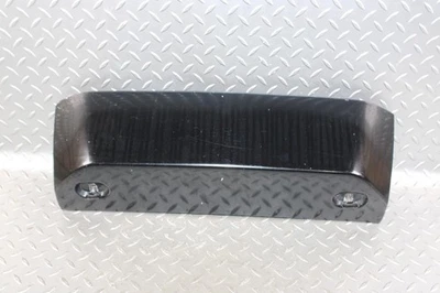 15-20 Yukon *SCUFFED* Black Painted Rear Bumper Trailer Hitch Cover OEM Factory Foto 1 de 4