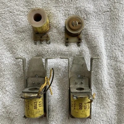 VINTAGE STERN PINBALL POP BUMPER / KICKER COIL WITH BRACKET - 4 ITEMS TOTAL READ - Image 1 of 4