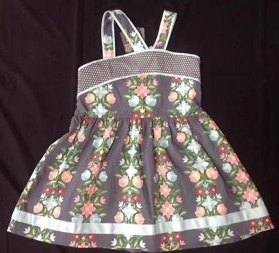 Nuevo con etiquetas Matilda Jane Hello Lovely Saturday Afternoon gris floral top sin mangas 14 Foto 1 de 4