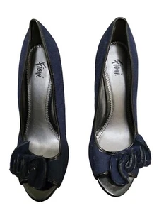 Fioni Women's Navy Blue Peep Toe High Heels Rosette Accent Size 10W - Picture 1 of 11