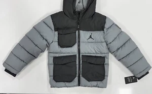 JORDAN ' SYNTHETIC FILL DOWN JACKET ' SMOKE GREY ' BOYS MEDIUM ' - Picture 1 of 6