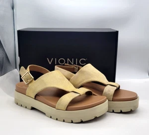 Vionic Alondra Lug bequeme Damen-Sandale mit T-Riemen goldfarben – 7 mittlere klobige Sohle - Bild 1 von 9